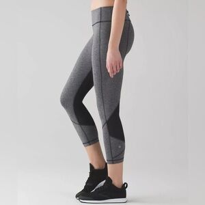 Lululemon Pace Rival Crop 22" Heathered Black 4